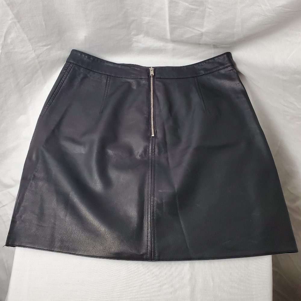 Zara Black Faux Leather Mini Skirt Size Large - Picture 4 of 6